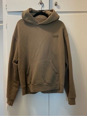 Limited edition Set Active Hoodie - color “Stable”